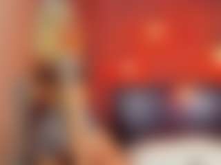 Live cam show with christynaross - Fingers on AdultVida.com