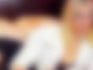 Live cam show with christynaross - Young Adult on Cam Slut