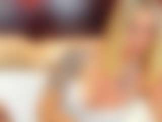 Live cam show with christynaross - Dirty on Camsoda