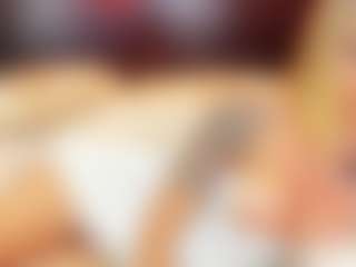 Live cam show with christynaross - Dirty Talk on Camsoda