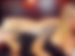 Live cam show with christynaross - Striptease Teen (18+) on Adult Interactions