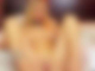 Live cam show with christynaross - Sexy on Dolls Live