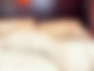 Live cam show with christynaross - Full Nudity on Dolls Live