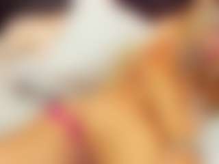 Live cam show with christynaross - Brown Eyes on livesexfox.com