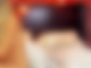 Live cam show with christynaross - Bedroom on EXY