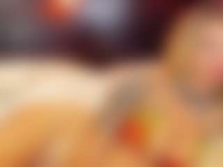 Live cam show with christynaross - Strip on nudelive.tv
