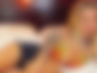 christynaross's Live Sex Cam Show