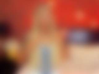 Live cam show with christynaross - Deepthroat on Camsoda