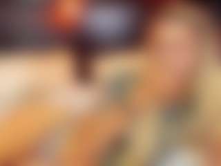 Live cam show with christynaross - Arab Striptease on Camsoda
