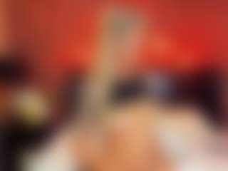 Live cam show with christynaross - Sexwebcam Teen (18+) on livesuperchat.net