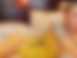 Live cam show with christynaross - Big Tits on Uber Horny