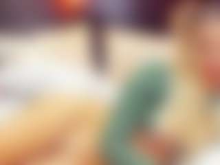 Live cam show with christynaross - Bedroom Big Tits on Uber Horny