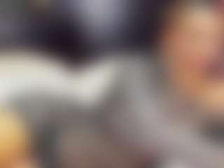 Live cam show with christynaross - Shaved on camwithhim.com