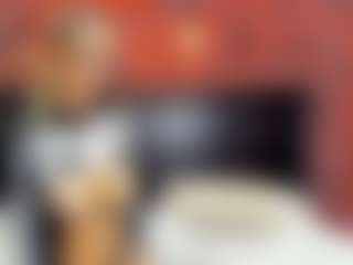 Live cam show with christynaross - Blowjob on Milfs Live