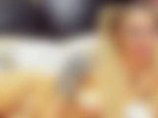 Live cam show with christynaross - Girlnextdoor on Streamer API