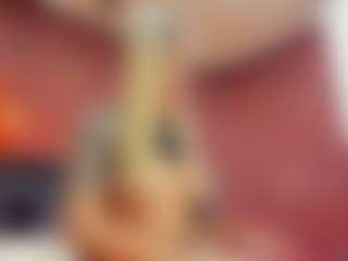 Live cam show with christynaross - Striptease Teen (18+) on Mixed Magazine Live