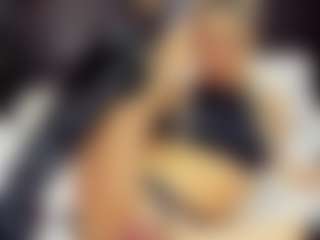 Live cam show with christynaross - Bedroom on Cam Slut