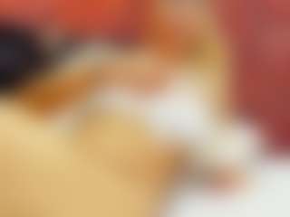 Live cam show with christynaross - Dildo on Uber Horny