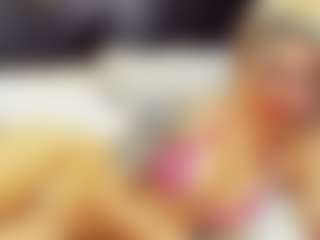 Live cam show with christynaross - White on Soda Cam | romania