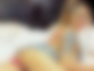 Live cam show with christynaross - Squirt Young Adult on Camsoda
