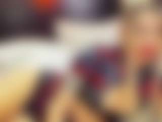 Live cam show with christynaross - Oil on Fling VIP Chat