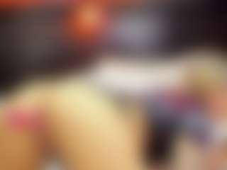 Live cam show with christynaross - Asshole on eurowanks.com