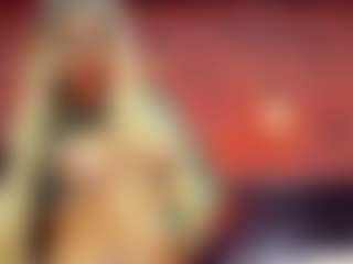 Live cam show with christynaross - Dildo on Camsoda