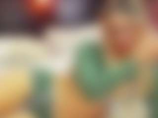 Live cam show with christynaross - Glasses on instabang