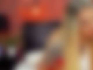 Live cam show with christynaross - Brown Eyes on Free Soda