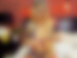 Live cam show with christynaross - Tattoos on milfzrlive.com