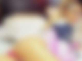 Live cam show with christynaross - HD on xfollow cams