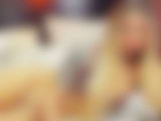 Live cam show with christynaross - Striptease on TastyBlacksLive