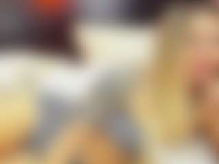 Live cam show with christynaross - Striptease Teen (18+) on livesuperchat.net