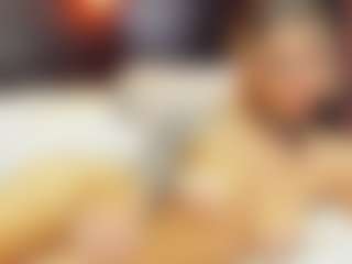 Live cam show with christynaross - Blowjob on Mixed Magazine Live