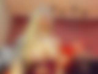 Live cam show with christynaross - Big Ass on Dolls Live