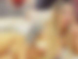 Live cam show with christynaross - Brown Eyes on Camsoda