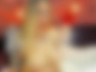 Live cam show with christynaross - Bikini on CamwithHer