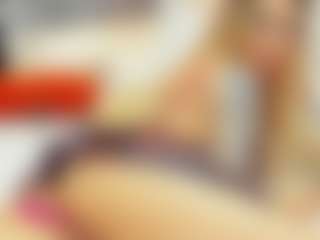 Live cam show with christynaross - Brown Eyes Teen (18+) on crypto-cams