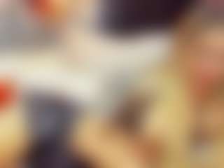 Live cam show with christynaross - Shaved on Camsoda