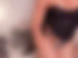 Ashley Rous's Live Sex Cam Show