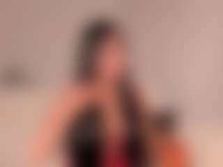 Live cam show with Ashley Rous - Brown Eyes on Camsoda