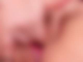 emilyrouker's Live Sex Cam Show