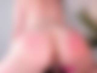 Live cam show with emilyrouker - Ebony on Camsoda | colombia