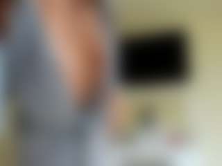 Live cam show with Katrina - Interactivetoy Teen (18+) on numayanayam.club