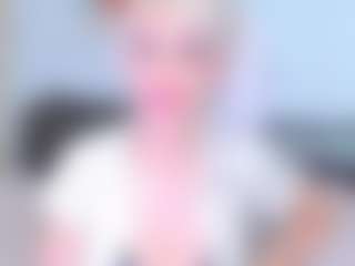Show di cam dal vivo con HoneyLara - Butt Plug su Camsoda