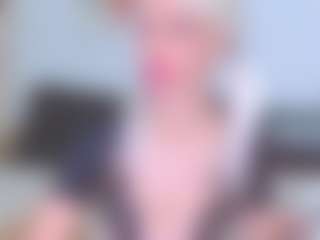 Live cam show with HoneyLara - Worship on Streamer API