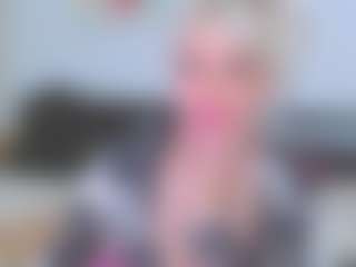 Live cam show with HoneyLara - Butt Plug on liverealitysex.com