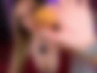 Live cam show with Miss Sasha - Lingerie on Latina Girls