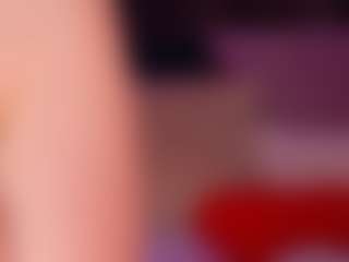 Live cam show with Miss Sasha - Blonde Hair on luckytryst.com