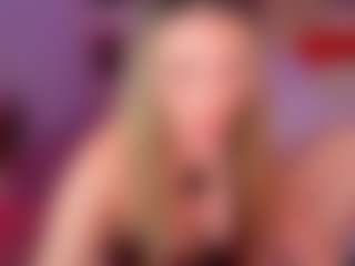 Live cam show with Miss Sasha - Big Tits on hrnylive.com